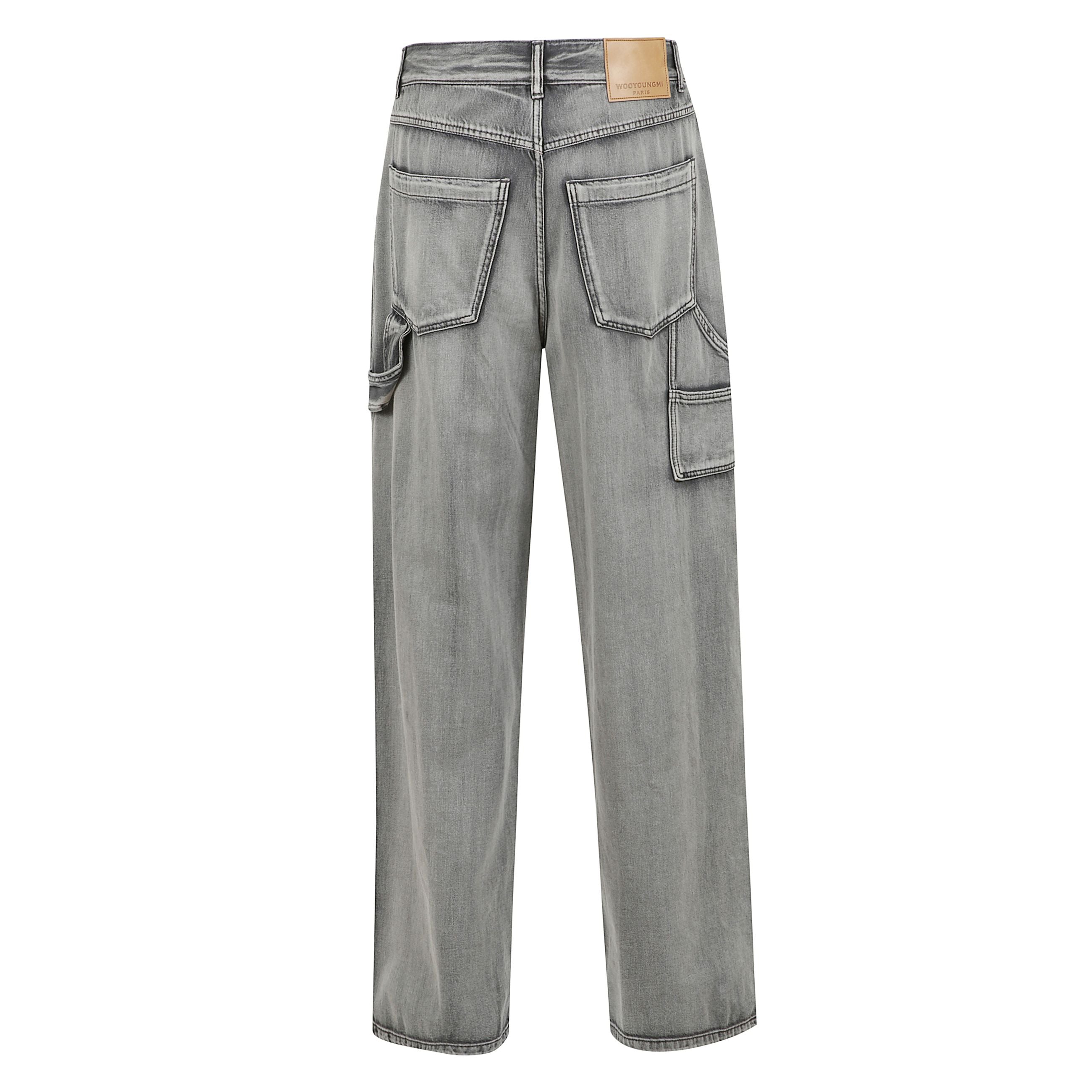 Jeans slavato in denim con pence, con cinque tasche