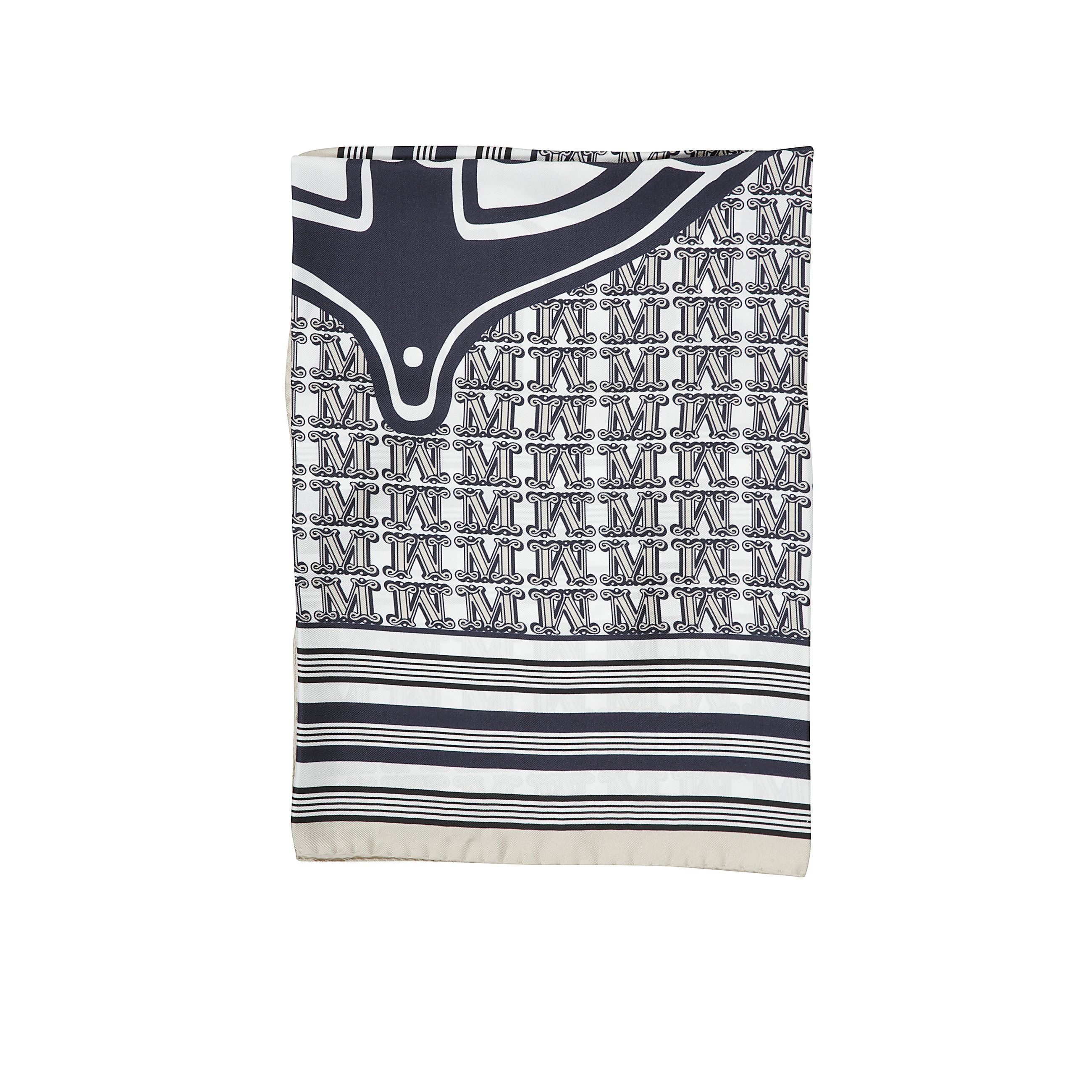 Foulard quadrato realizzato in prezioso twill di pura seta, con motivo di collezione stampato all over. rifinito con bordi finemente cuciti