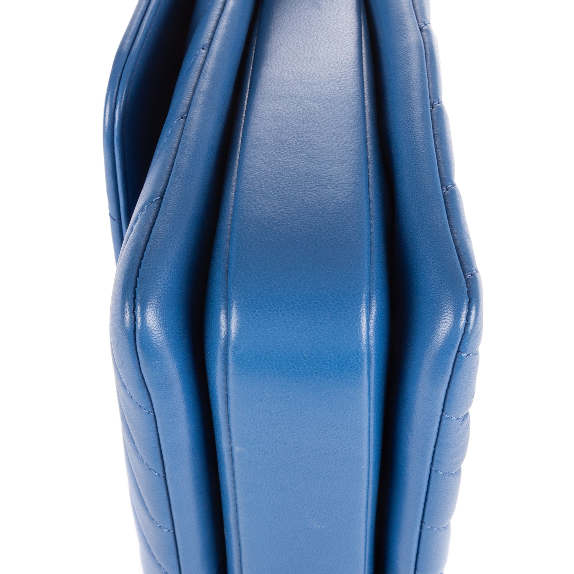 Trendy Top Handle 
