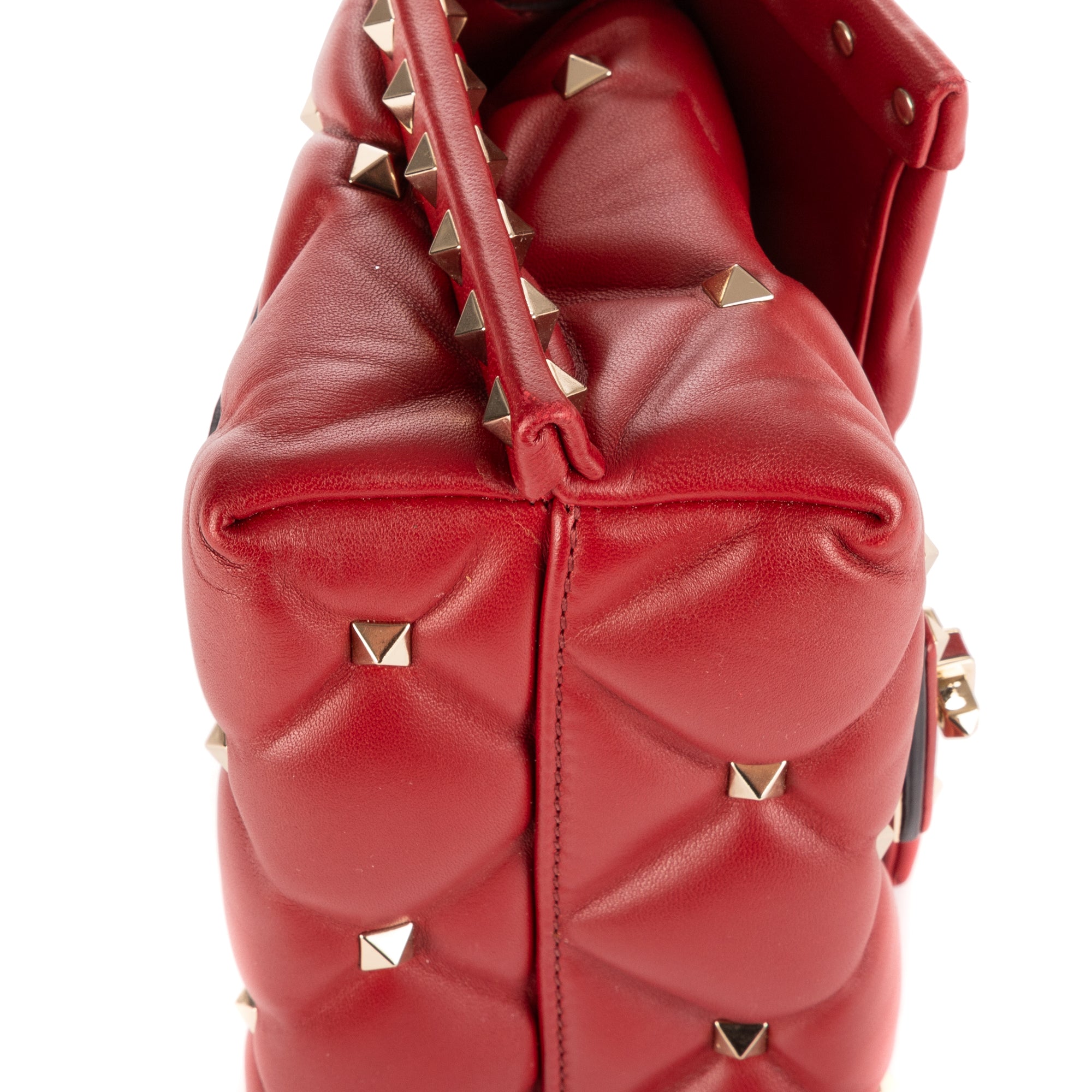 Candystud Chain Flap 