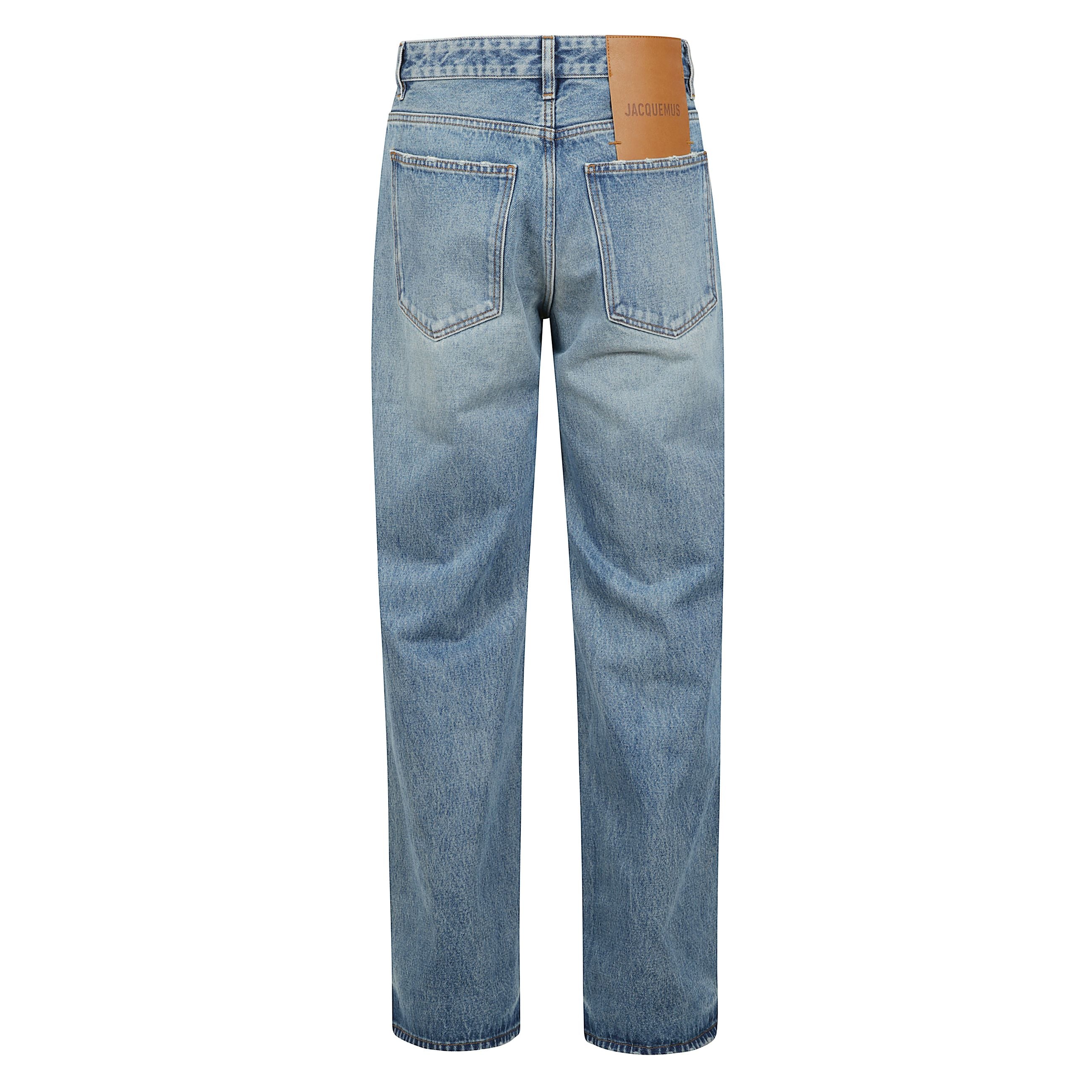 I pantaloni larghi in denim de-nÃ®mes.