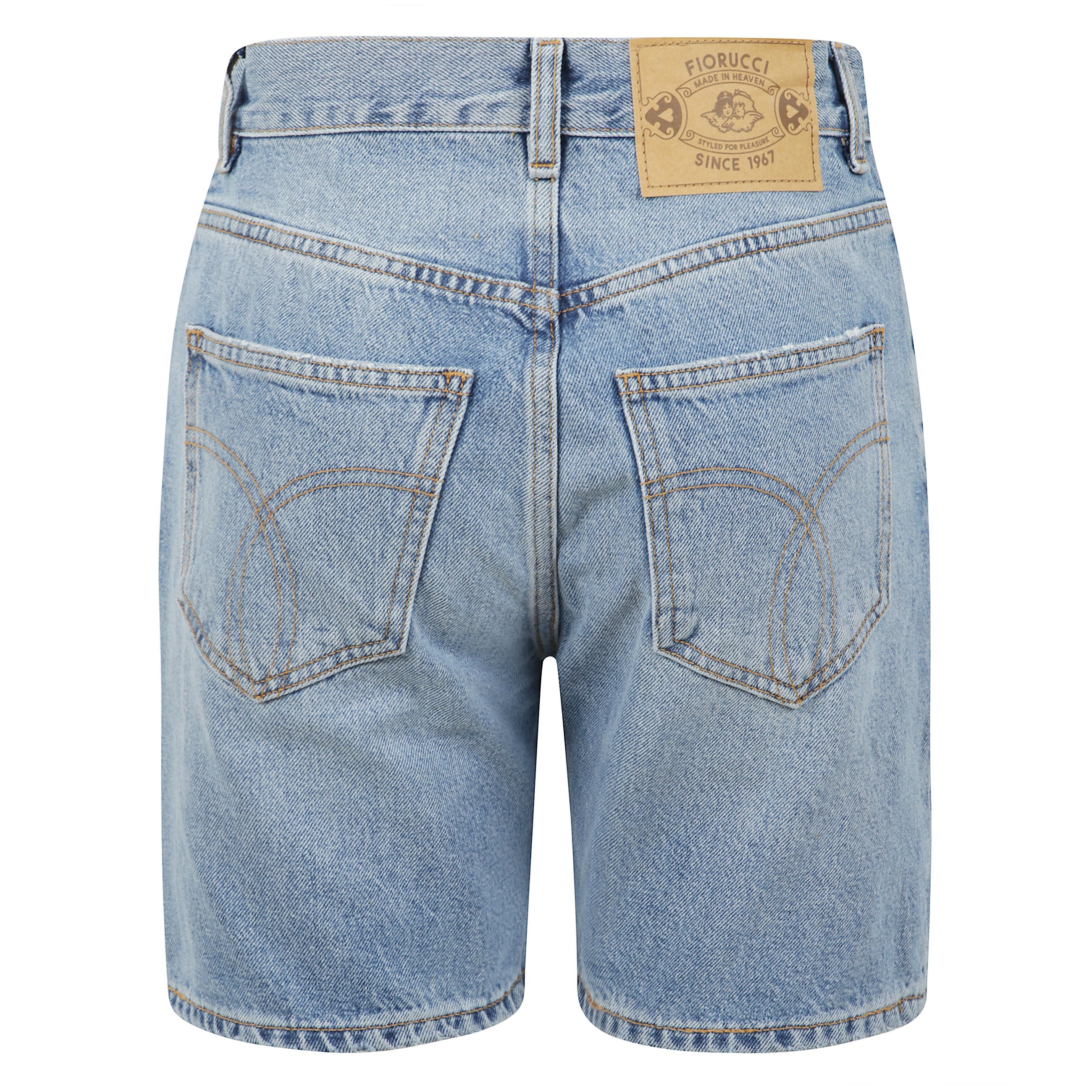 Shorts in denim con lavaggio azzurro a vita media con gamba dritta, un design a 5 tasche, una cintura con passante e una chiusura con bottone e cerniera. realizzati in denim non elasticizzato