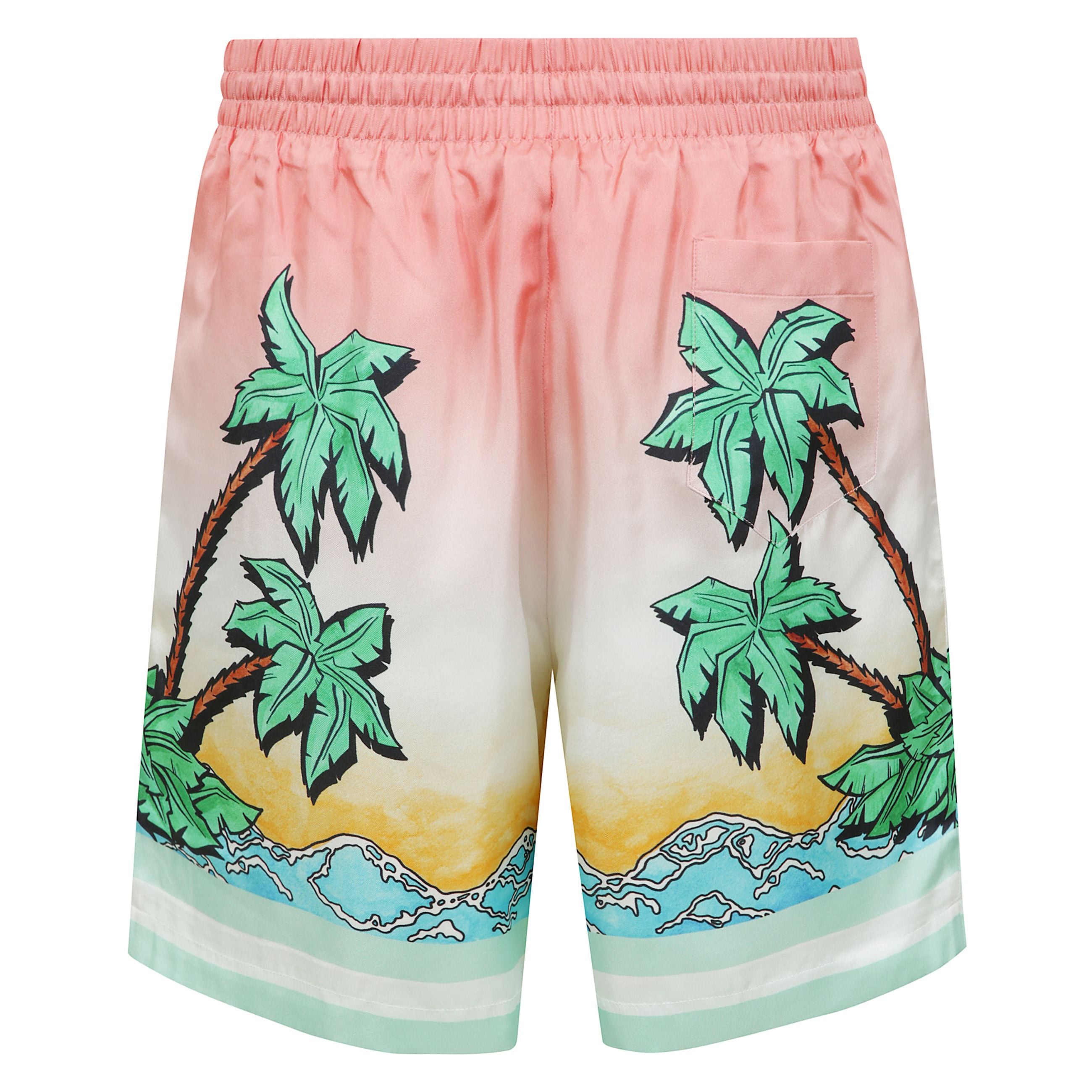 I pantaloncini in seta tennis club sono un design stampato all-over che reinterpreta la stampa tennis club della casa in un tema surf. rifinito con un elastico in vita, cordoncino di chiusura, tasche laterali in cucitura e una tasca posteriore patch e orl