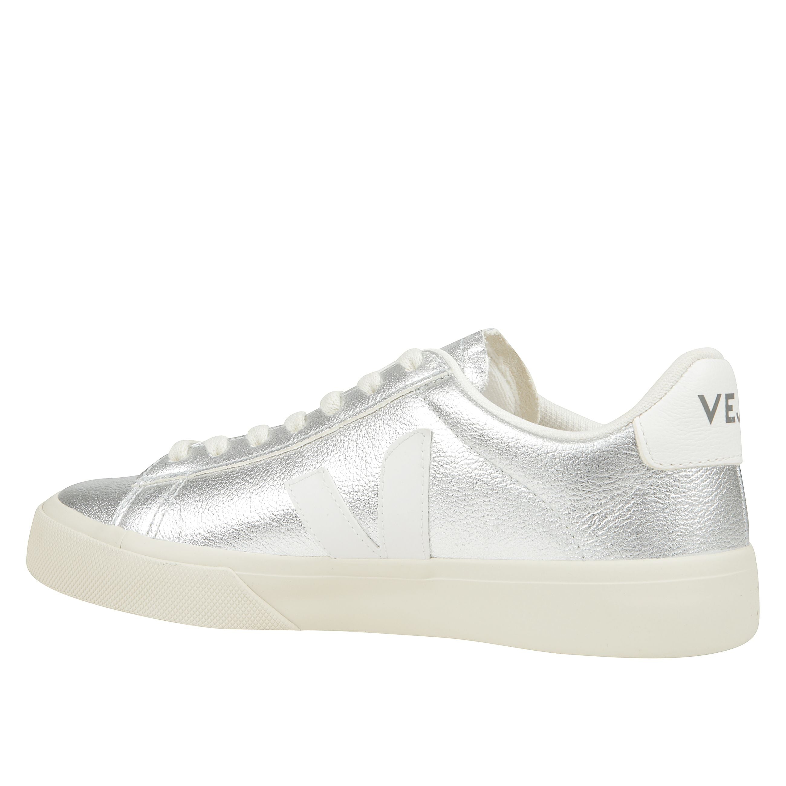Sneakers donna campo in pelle chromefree  dalla texture laminata con tallone a contrasto
