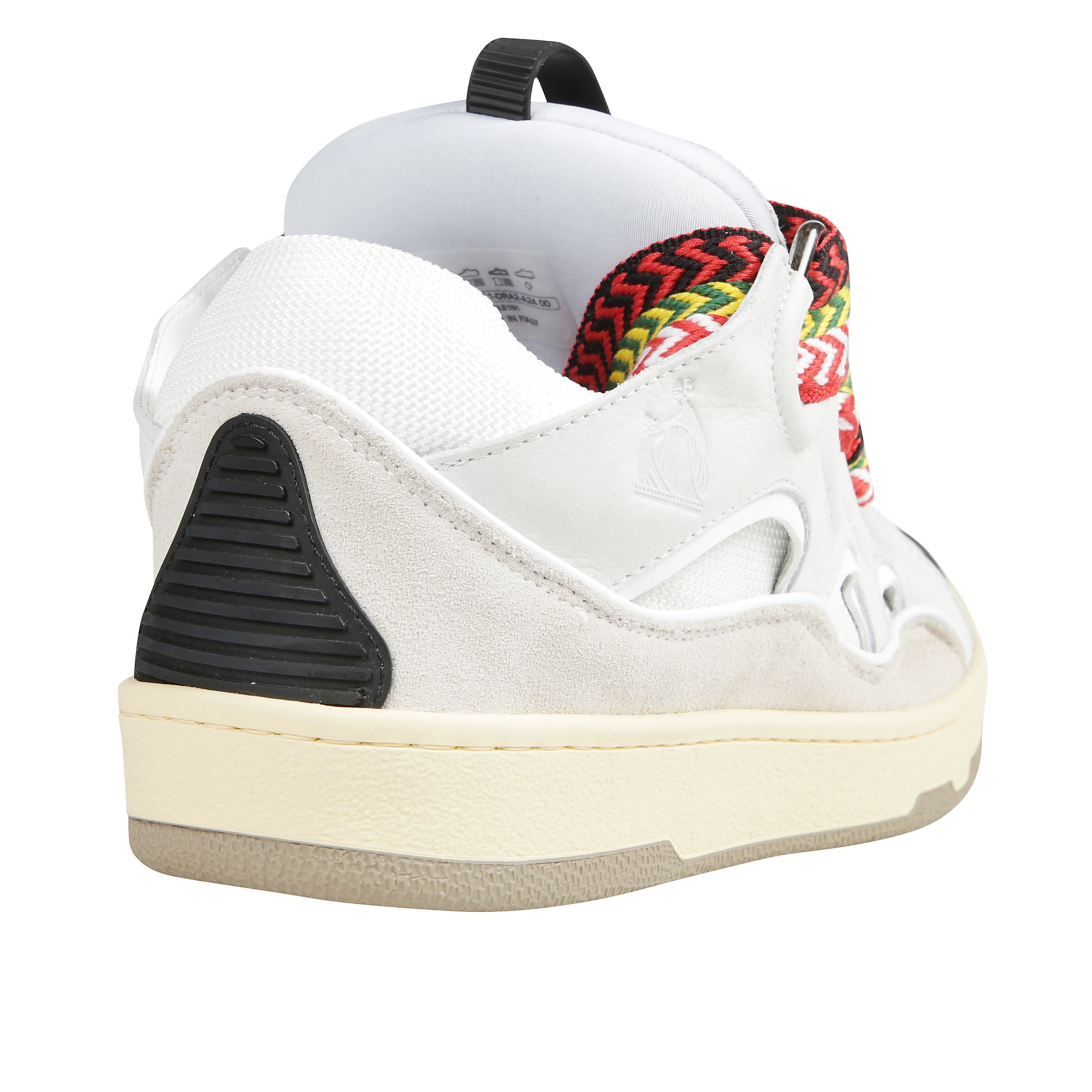 Curb sneakers di lanvin. design in pelle e tessuto con microfori. chiusura con lacci spessi multicolor.