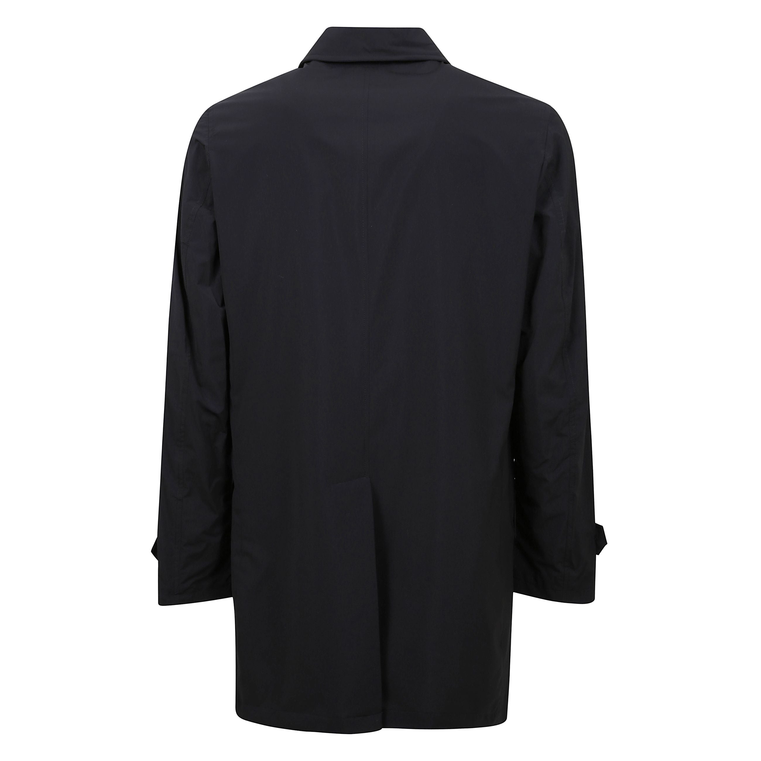 Mougi100069 capospalla con chiusura con bottoni nascosti da patta, collo camicia, maniche lunghe, tasche laterali, polsi con bottone e spacco centrale sul retro.