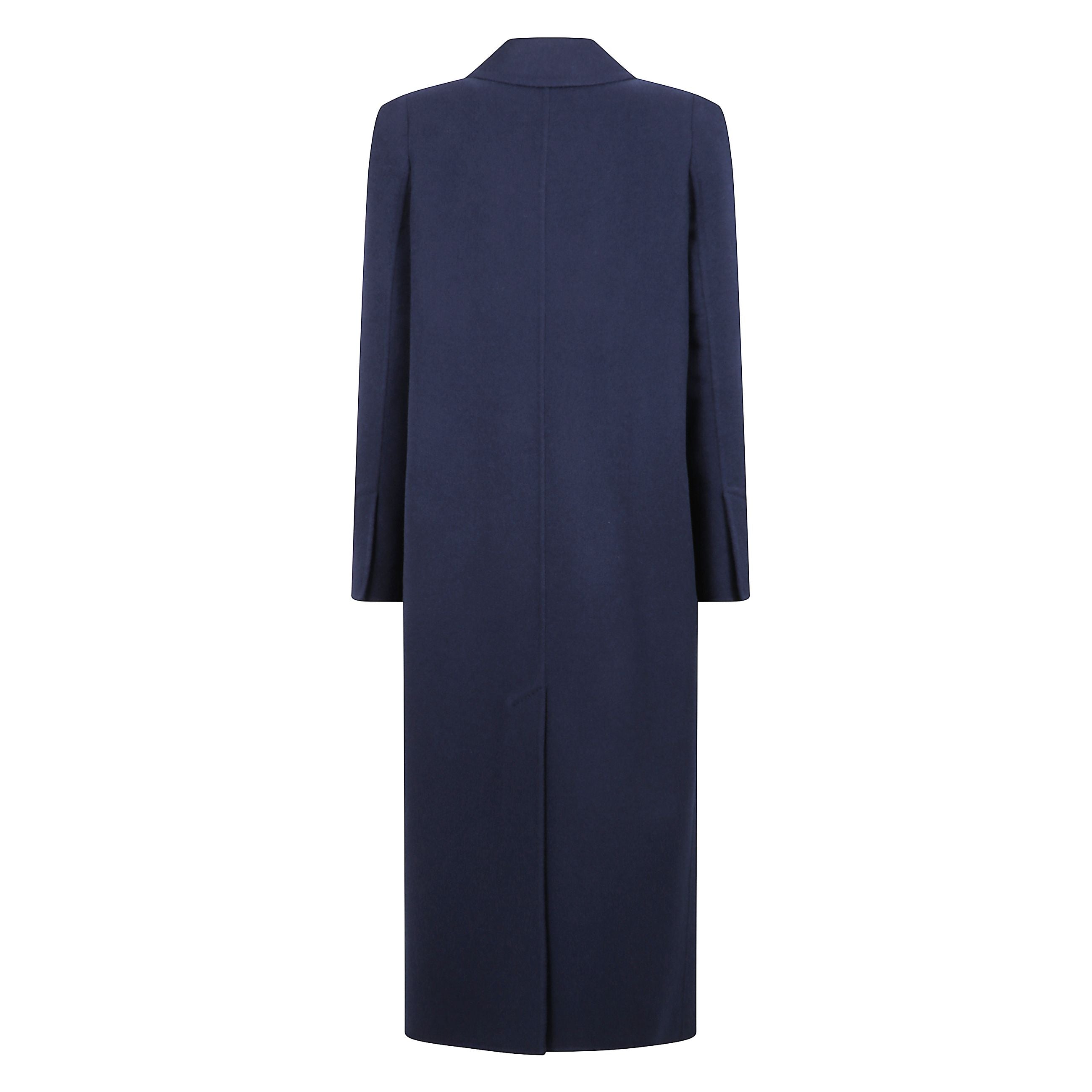 Cappotto in lana doppiopetto.