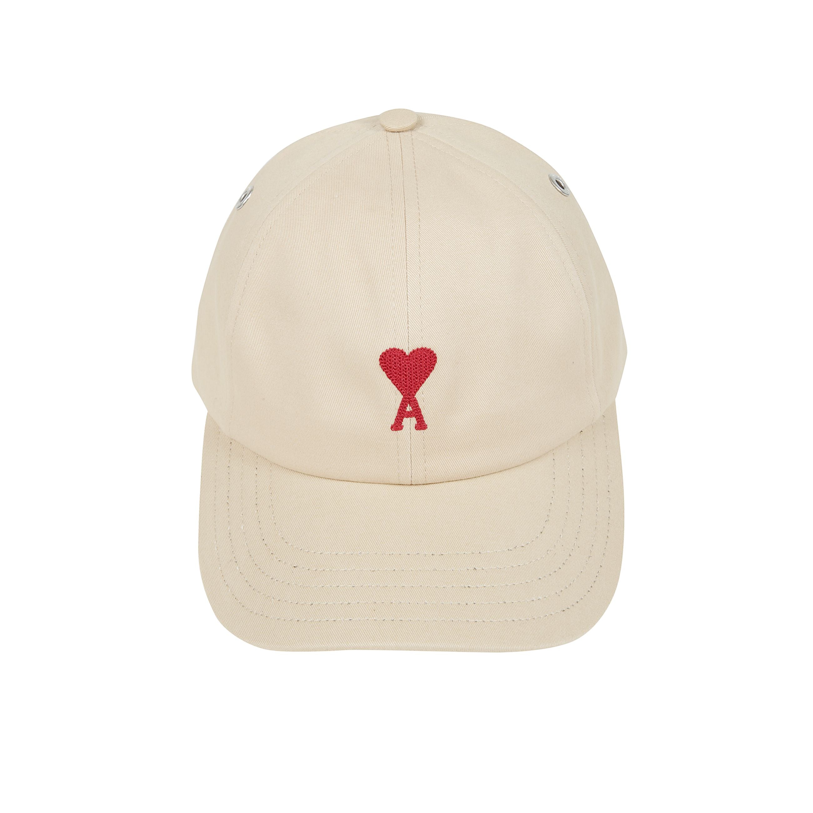 Cappellino con ricamo "ami de coeur"  in cotone e cinturino regolabile