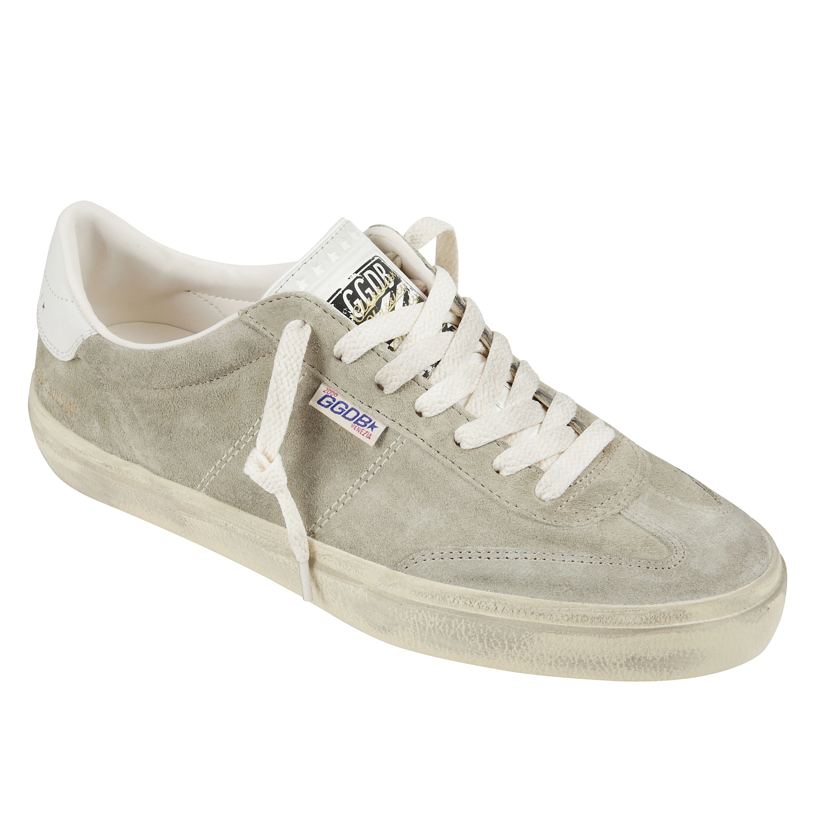 Sneakers soul star in suede