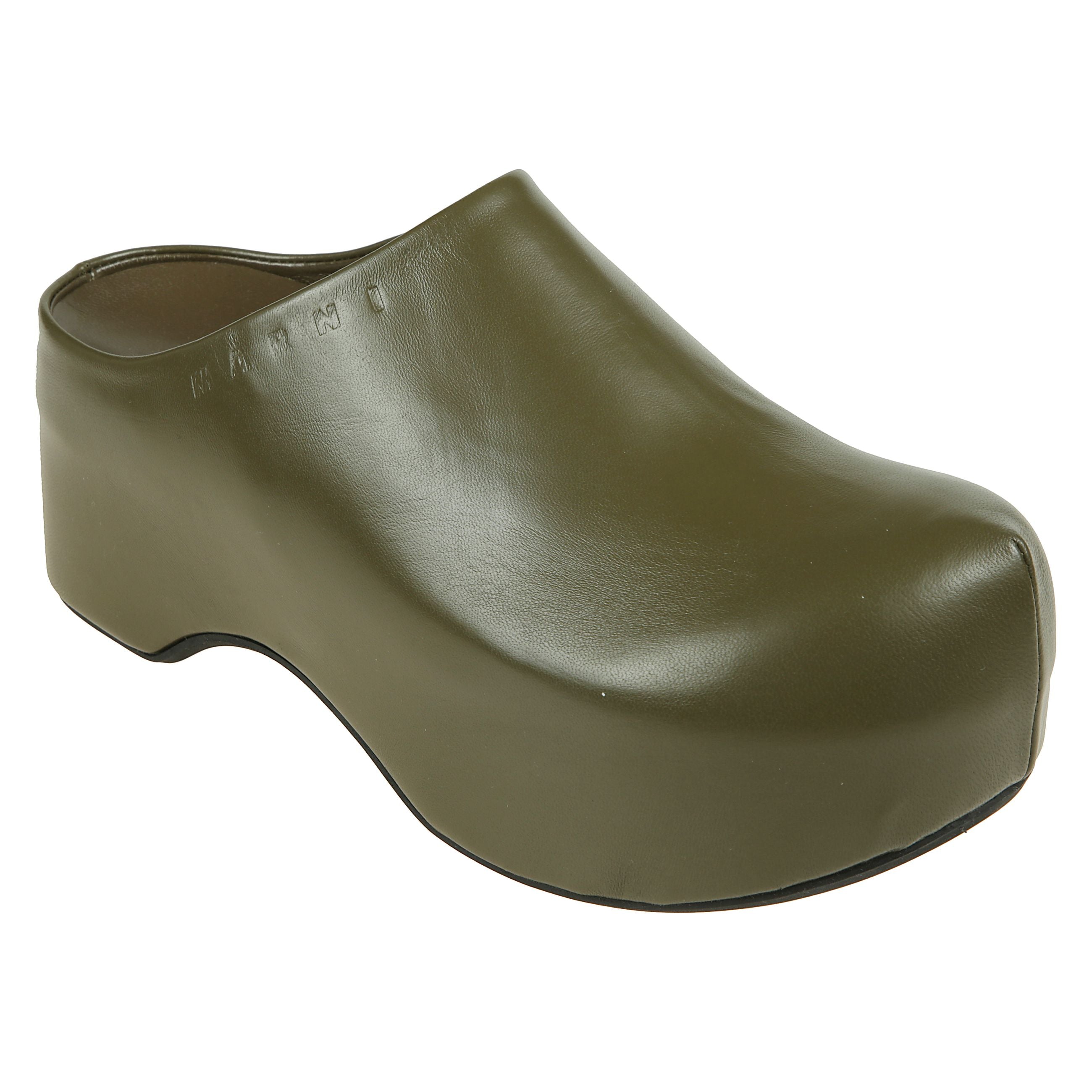 Sabot con zoccolo chunky con suola con plateau in legno leggero, interamente ricoperto in elegante nappa. delicatamente impreziosito da una scritta marni incisa sul bordo.