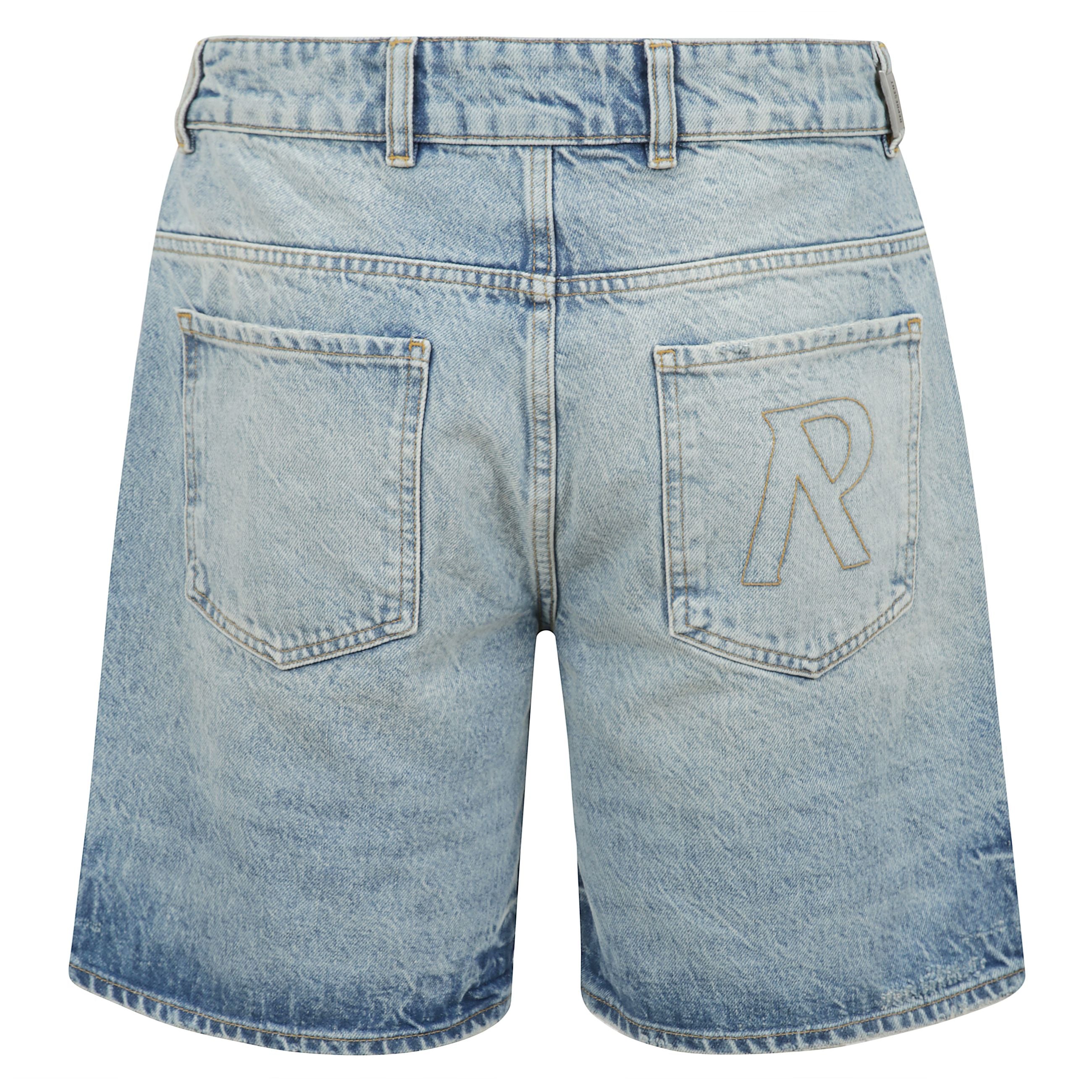 Short denim represent, cinquetasche, chiusura con zip e bottone, logo ricamato sul retro.