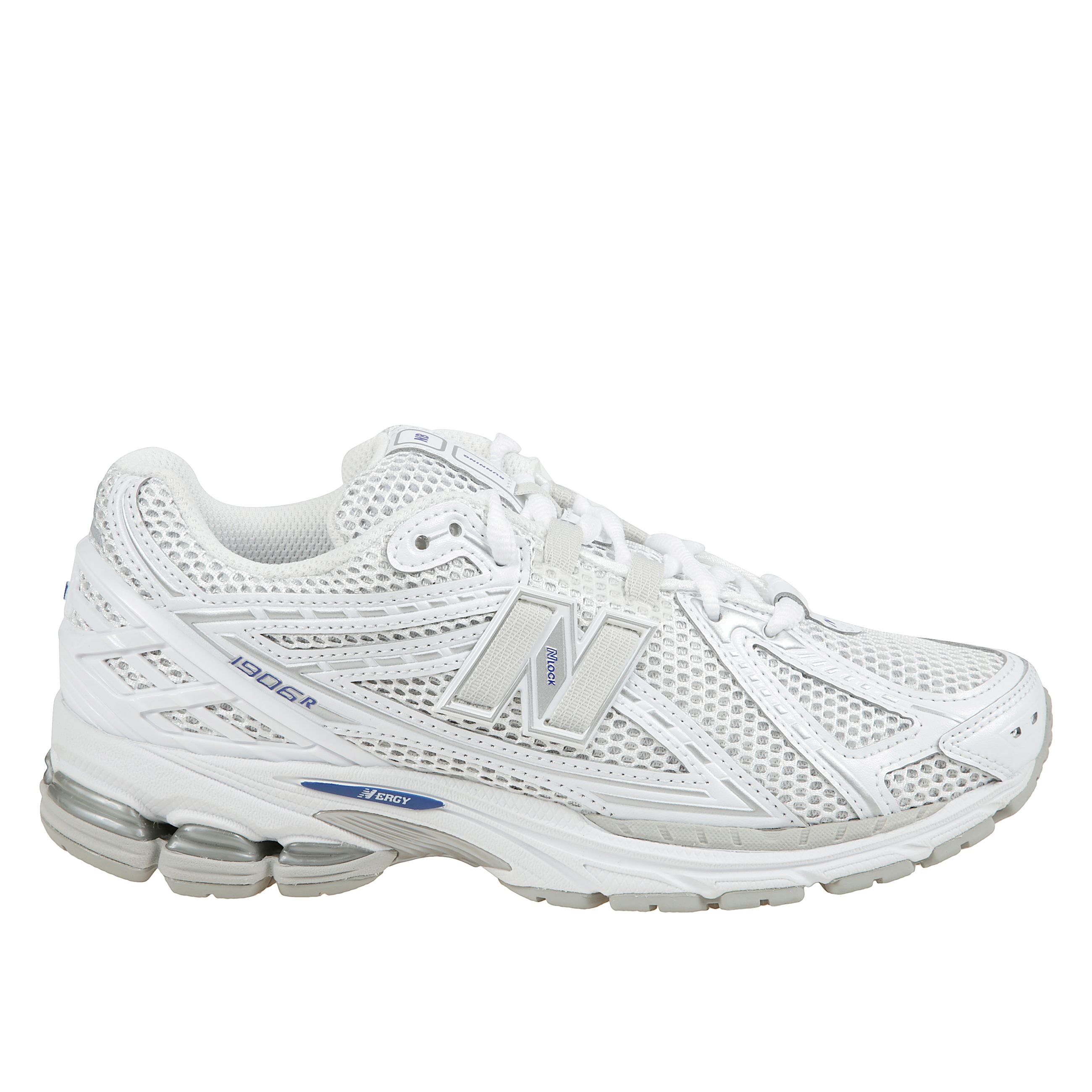 Scarpa lifestyle con allacciatura frontale, suola in gomma e dettagli logo