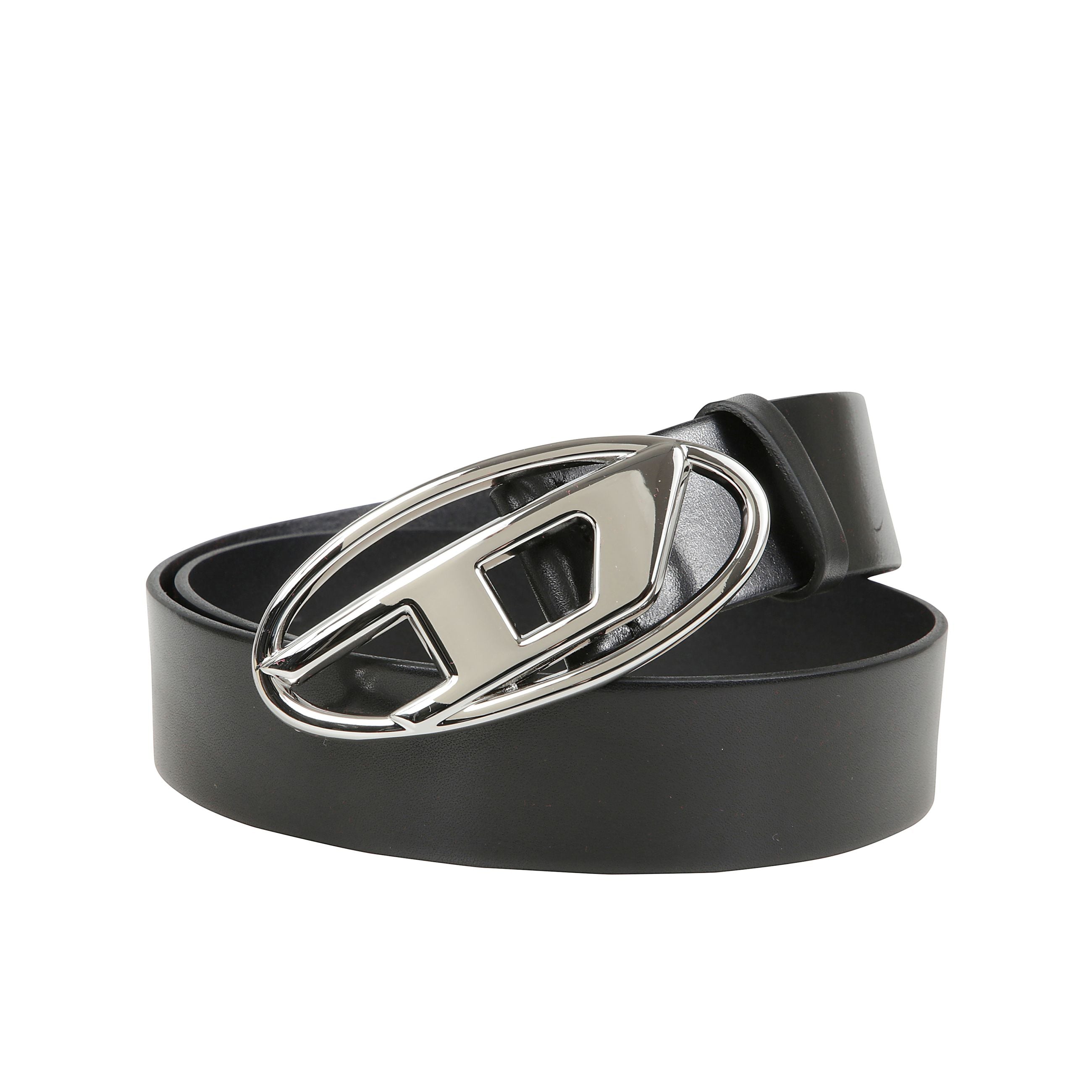 Cintura della collezione ss22 fashion show, in morbida pelle italiana con fibbia con logo âdâ ovale in metallo lucido nickel-free.