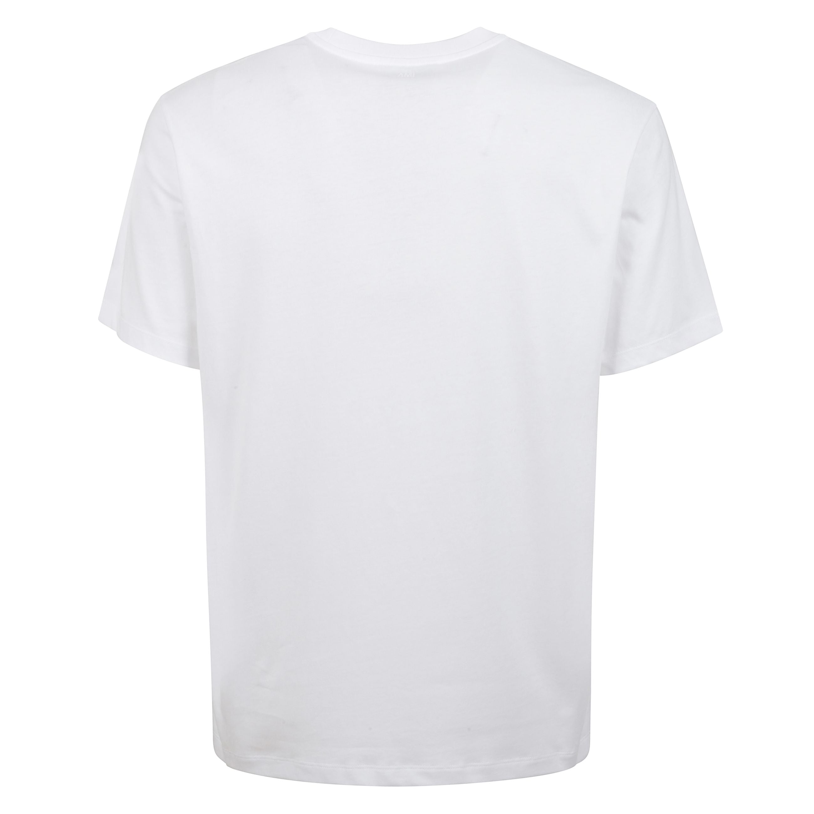 T-shirt in morbido cotone con estetica minimal e raffinata. silhouette classica con girocollo a costine e maniche corte, per un fit essenziale e versatile. ad impreziosire il design, il logo del brand ricamato a contrasto sul petto.