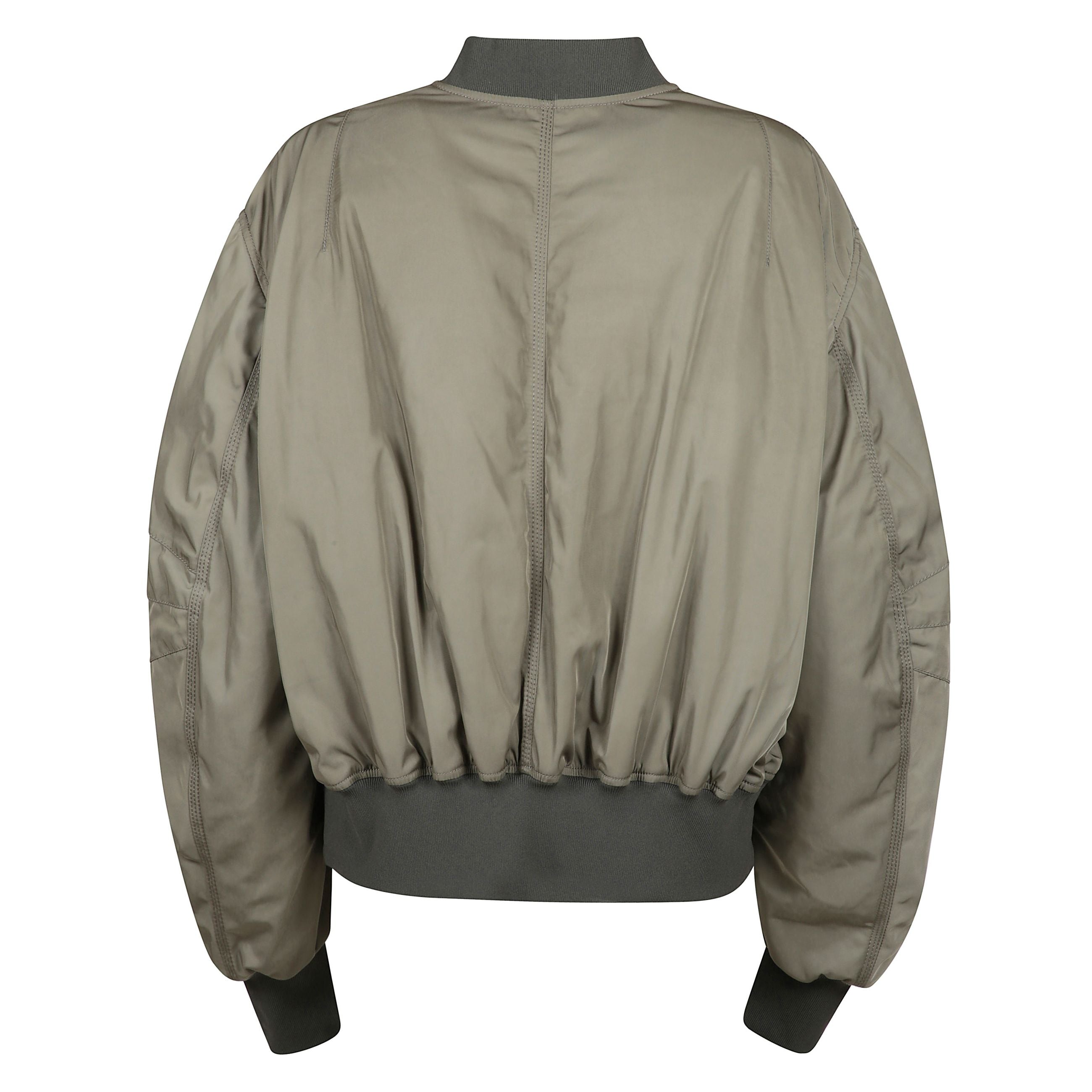 Bomber a maniche bishop con chiusura frontale a zip
e sulla manica due tasche a filetto laterali