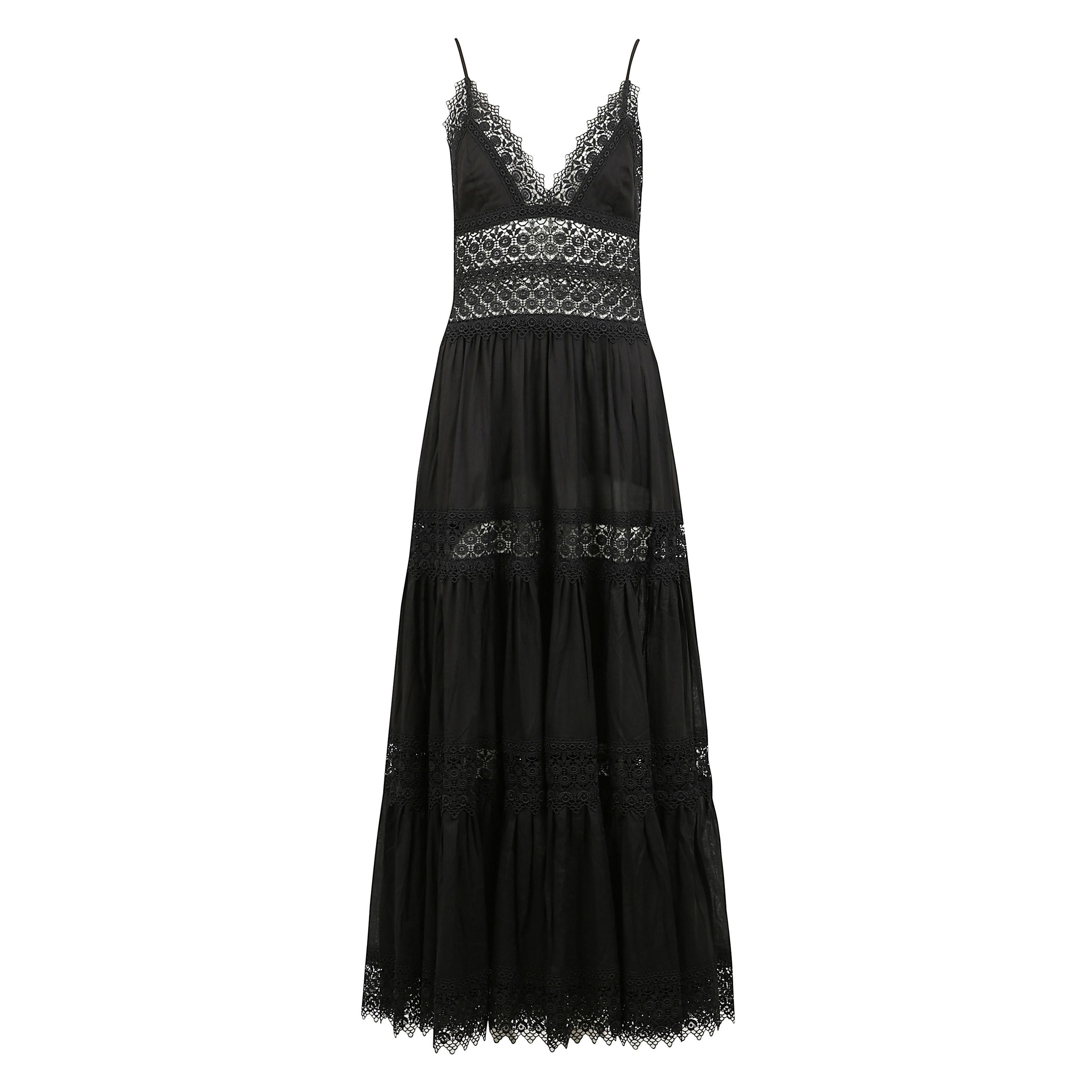 Il lungo abito cindy con le sezioni triangolari di cotone che coprono il petto esaltano la scollatura a v, creando l'effetto di una spettacolare scollatura sagomata. sono tenuti da due belle cinghie molto sottili. una fascia traforata di sarte guipure in 