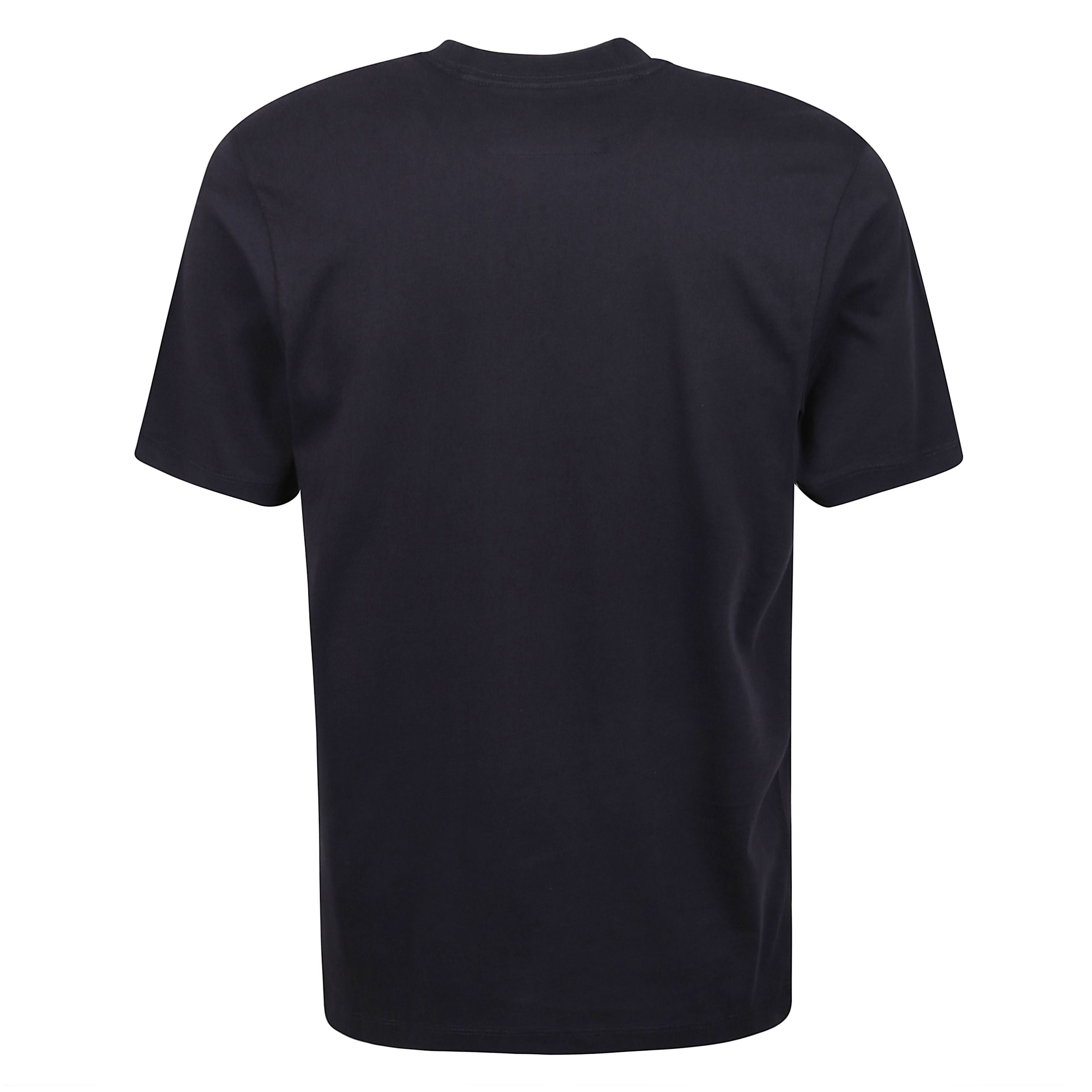 T-shirt realizzata in jersey di cotone 30/1. regular fit. girocollo a costine. logo stampato sul petto