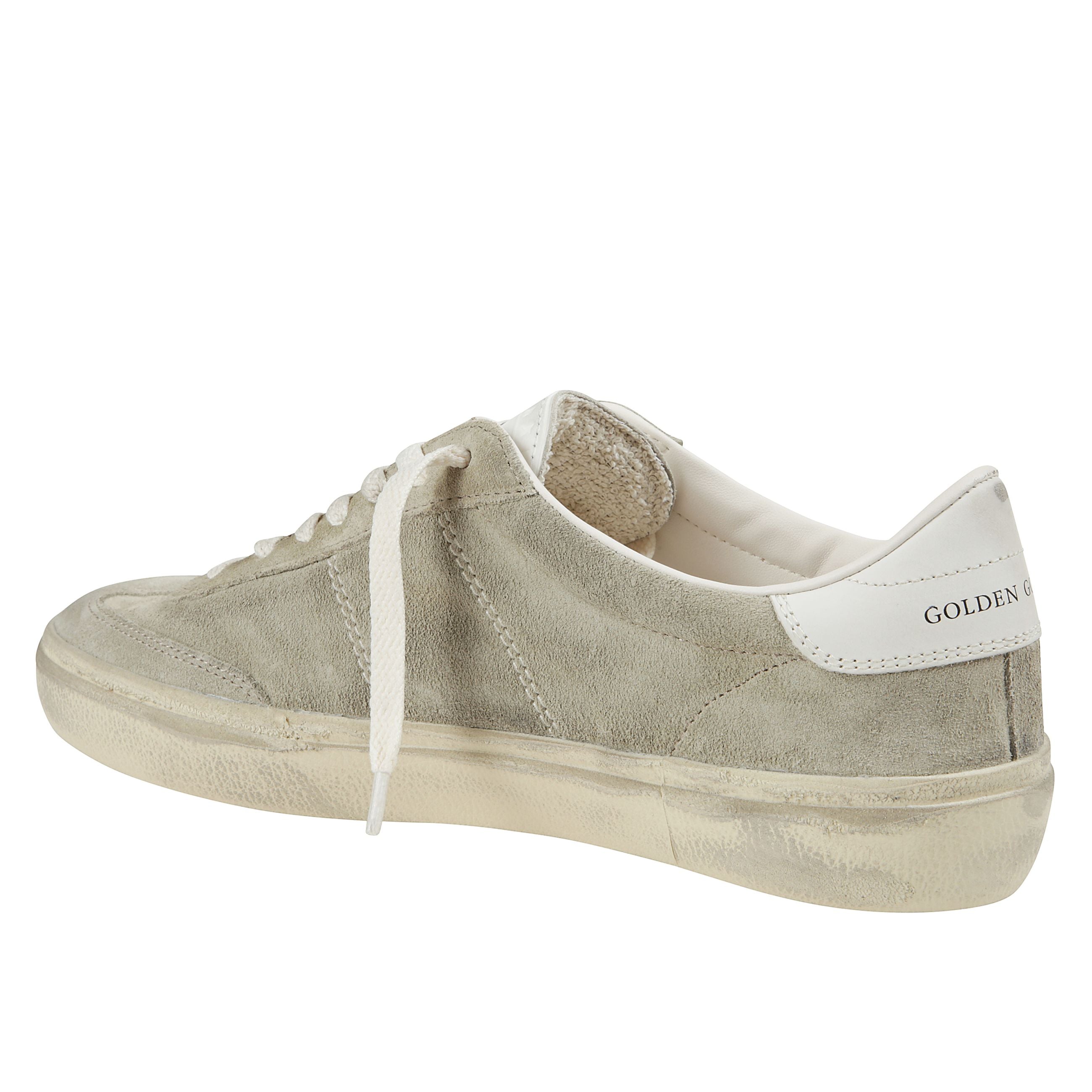 Sneakers soul star in suede