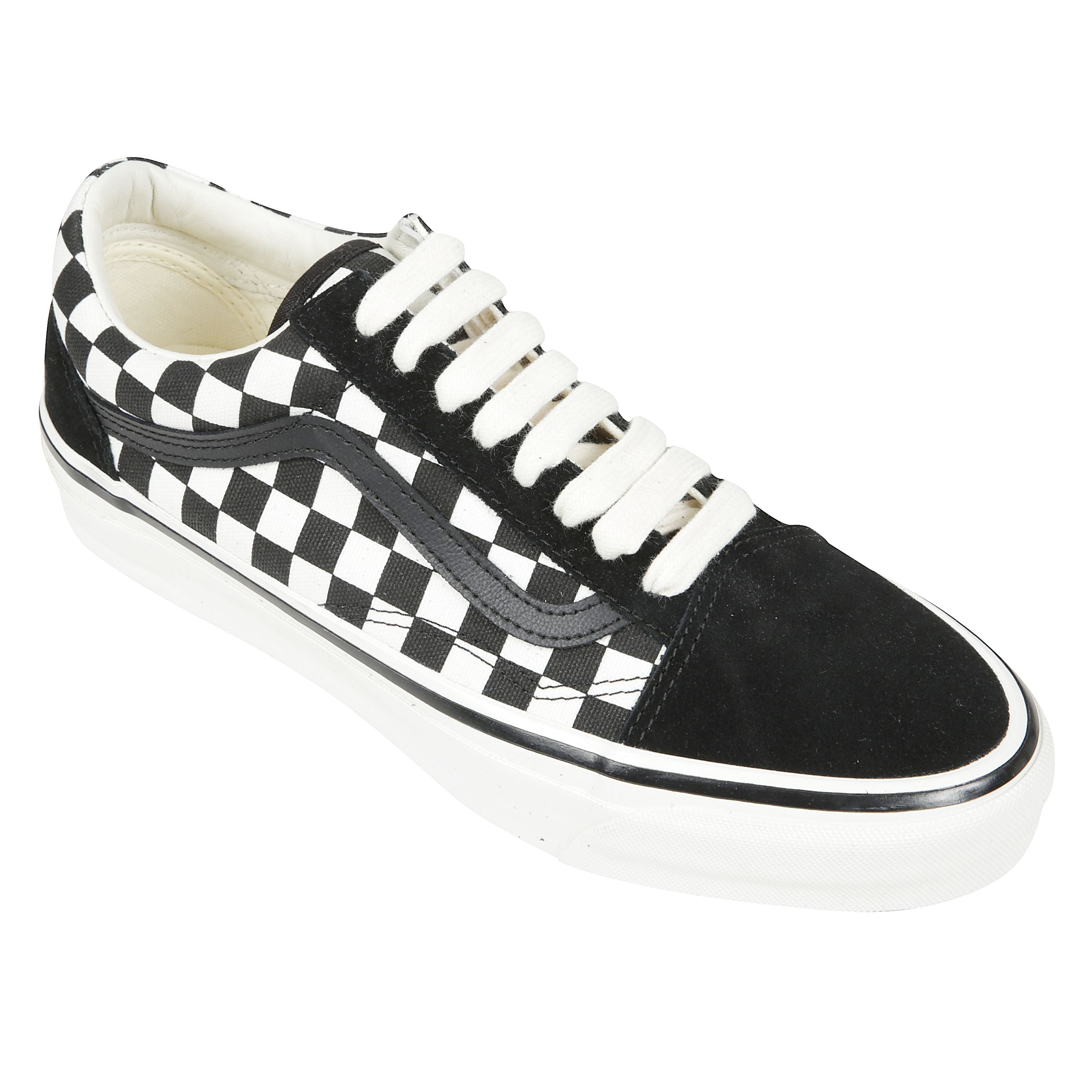 Footwear
lx old skool checkerboard
sneakers motivo a scacchiera e una tomaia in tela classica