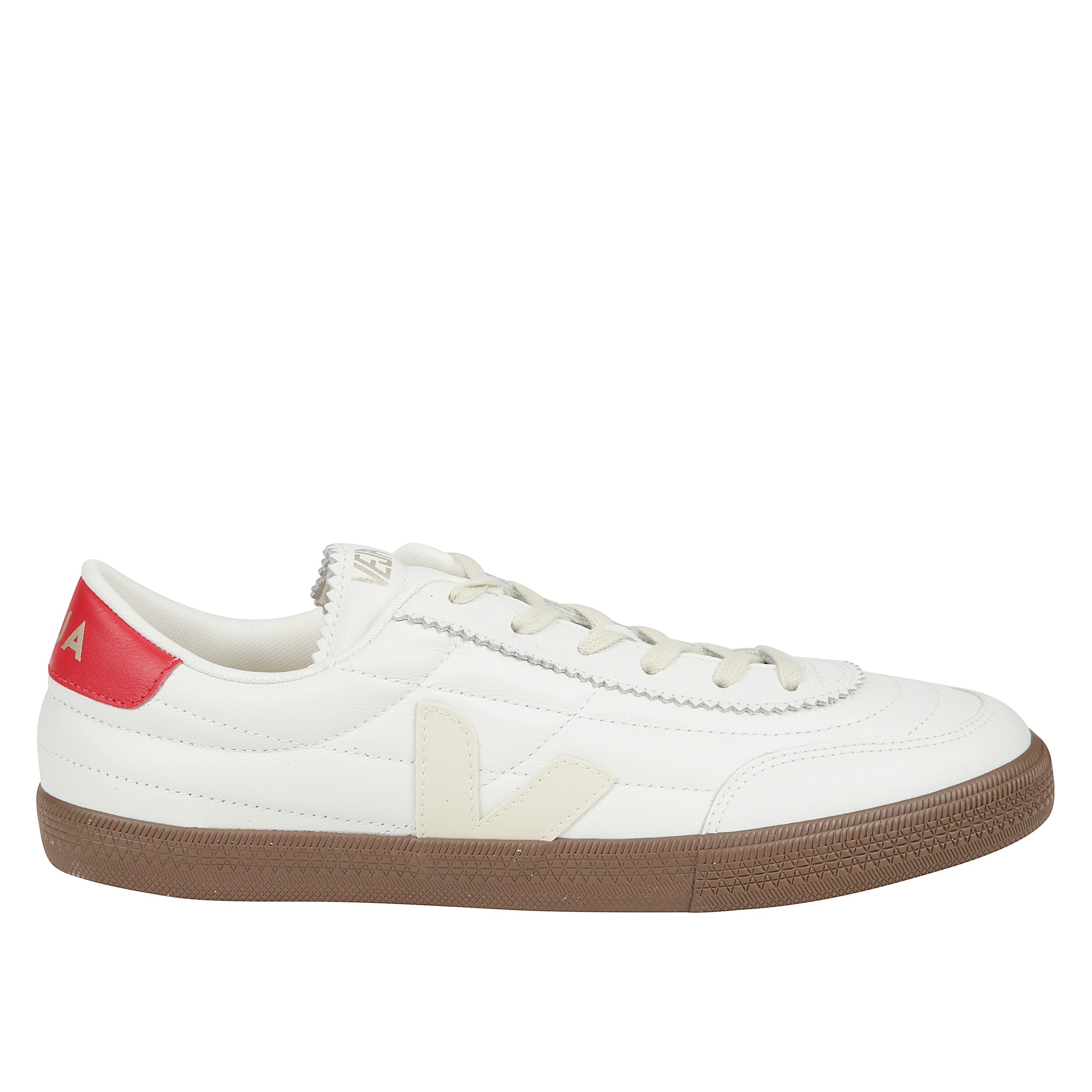 Sneakers panenka  realizzate in pelle trapuntata caratterizzate dal logo stampato sul tallone a contrasto arricchito da patch logata sui lati.