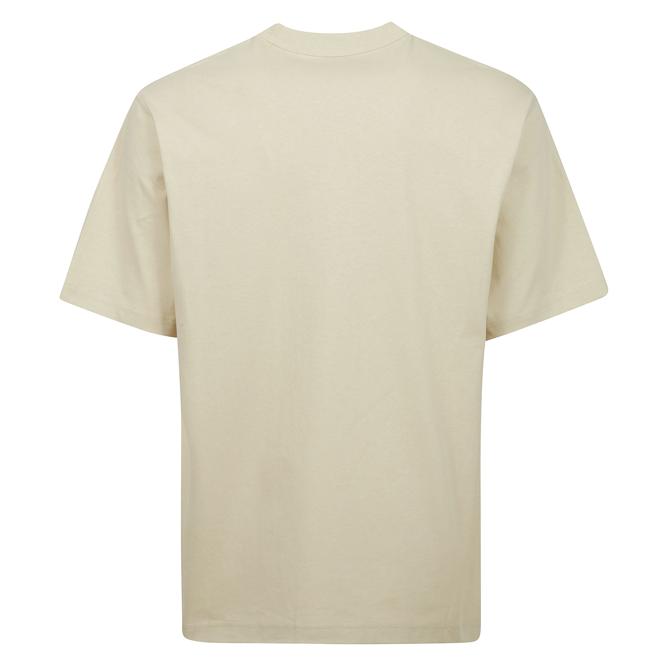 T-shirt con taschino e logo.