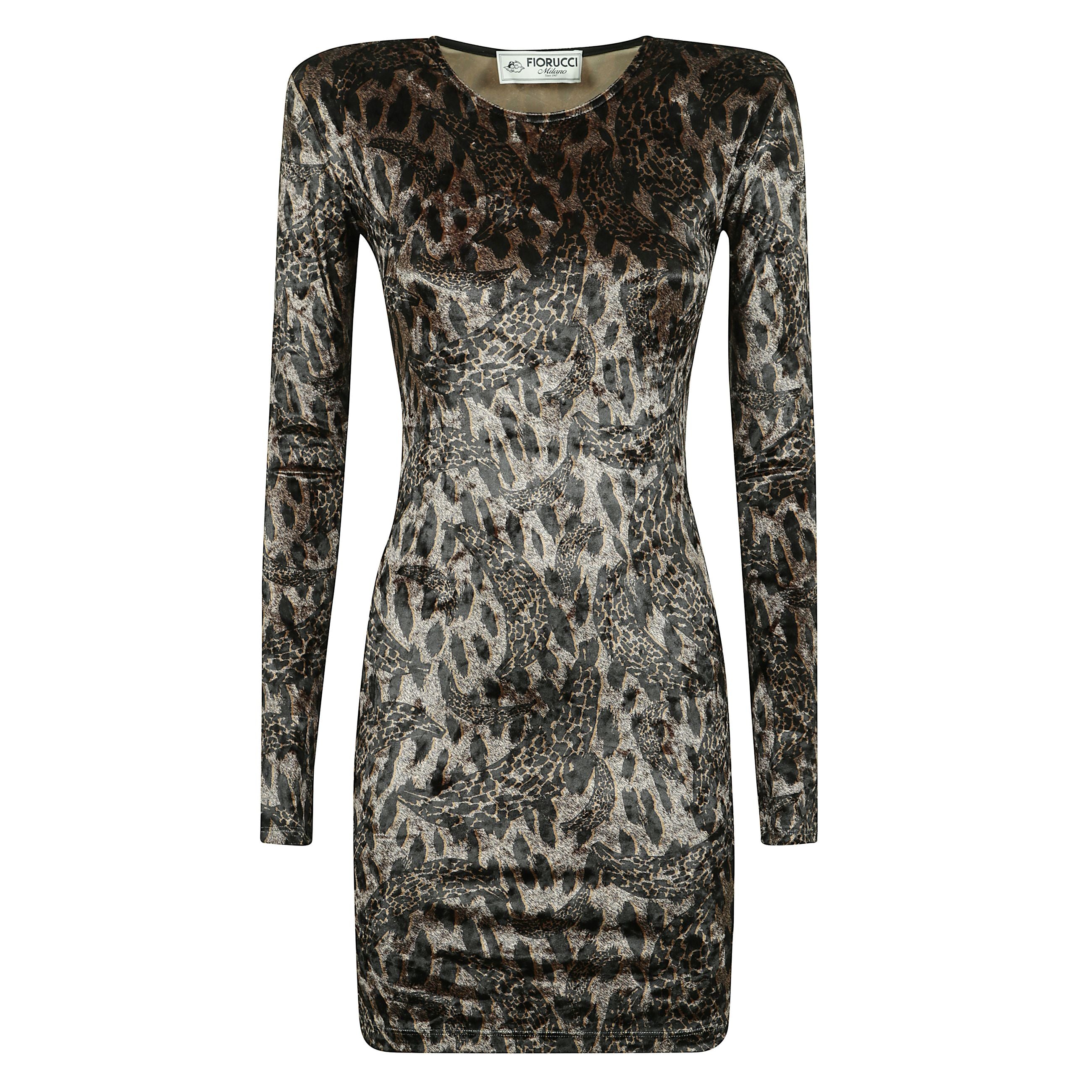 Abito a maniche lunghe e gonna midi con taglio aderente al corpo. girocollo rotondo classico. motivo animalier a contrasto.